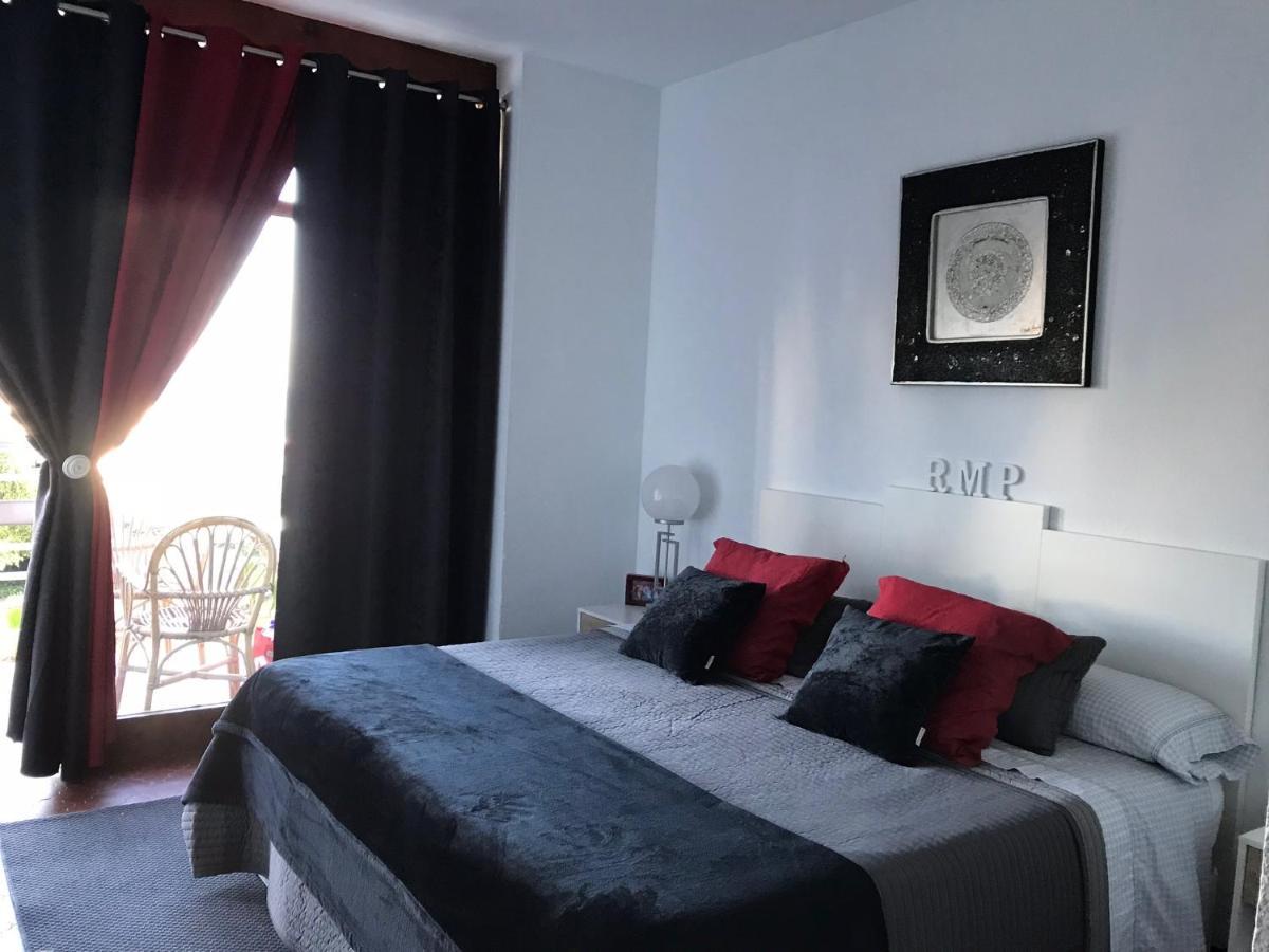 Torre De La Roca Industrial69 Apartment ตอร์เรโมลิโนส ภายนอก รูปภาพ